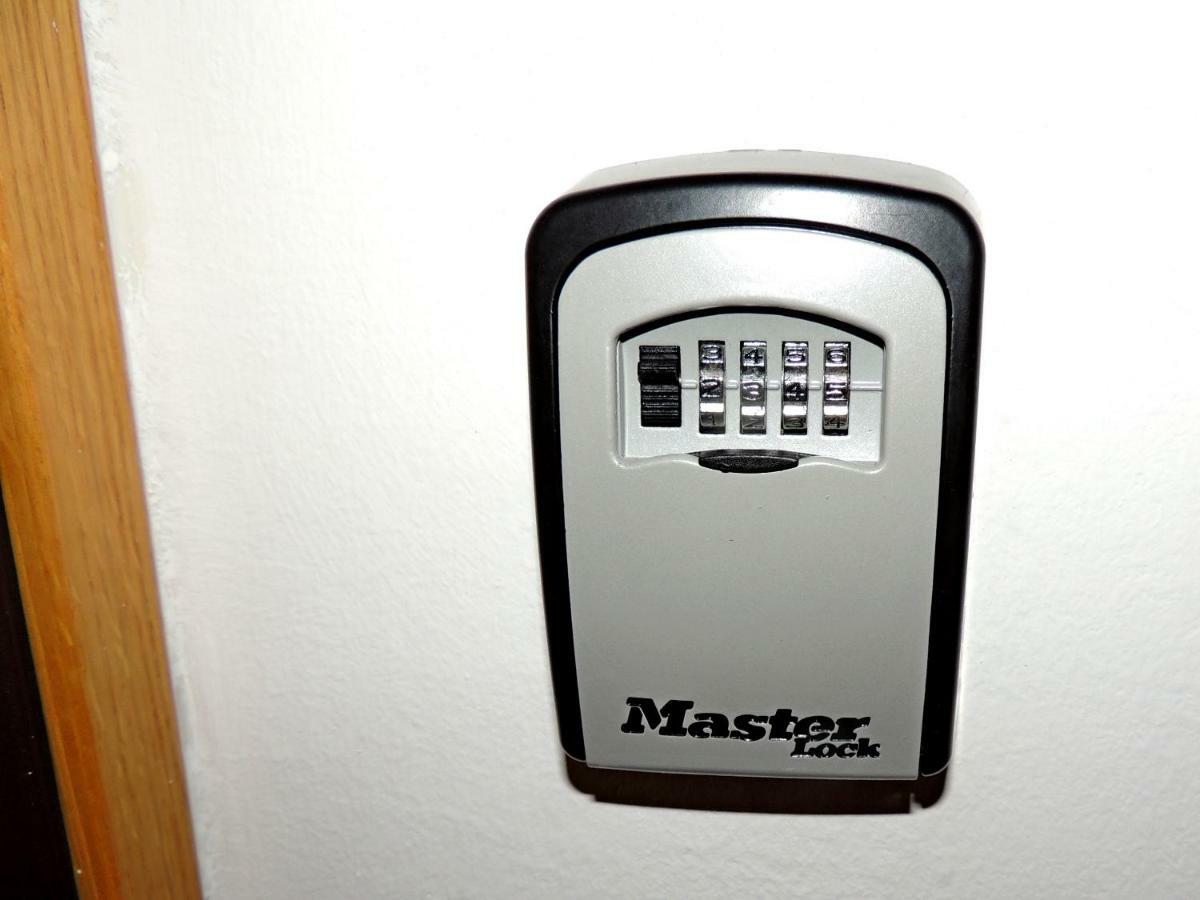 Time Keeper - Self Check In Apartment Osijek Exterior foto
