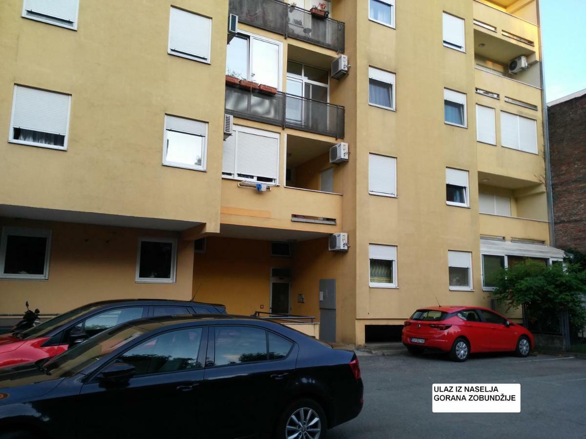 Time Keeper - Self Check In Apartment Osijek Exterior foto